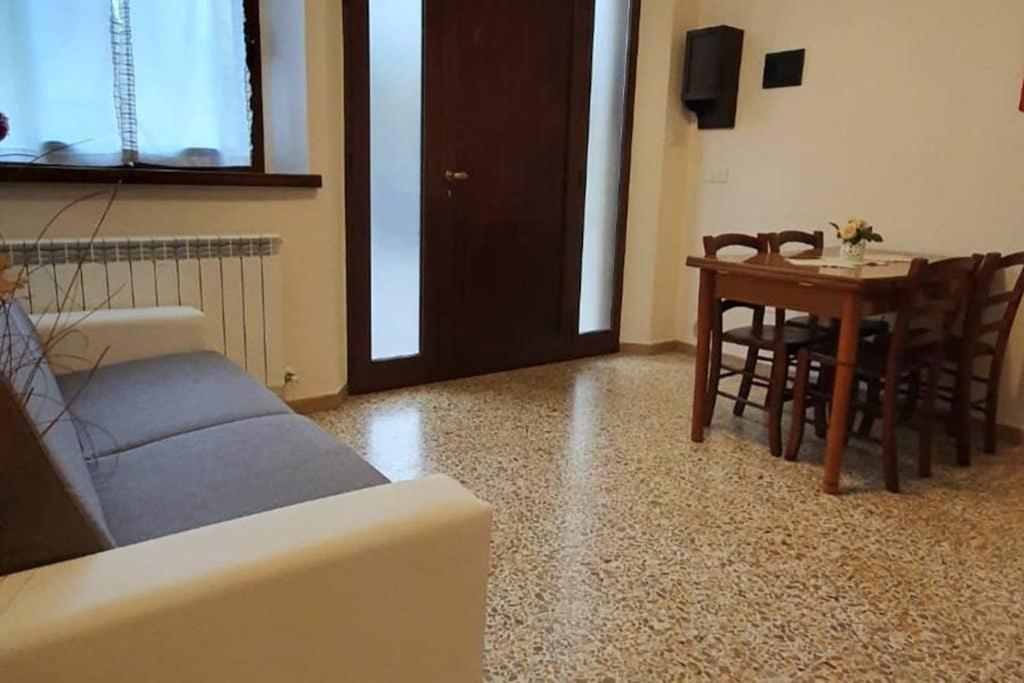 Appartamento La Cupola 安杰利圣母 外观 照片
